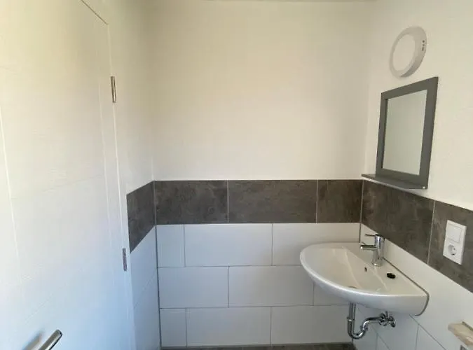 Weisse Rose By Strada Hotel